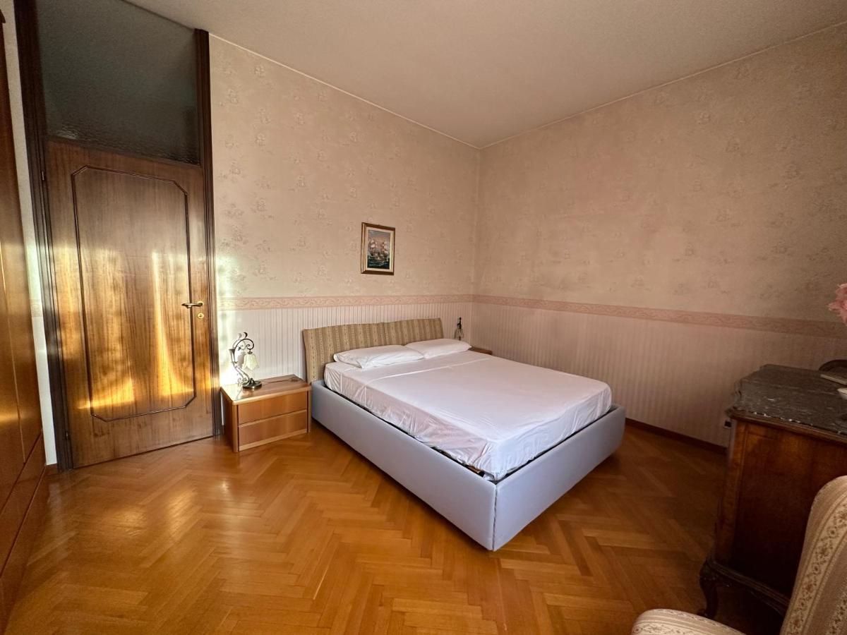 Dehomes - Two Bedrooms, Terrace, Wi-Fi, Tram To Centre & Rho Fiera 米兰 外观 照片
